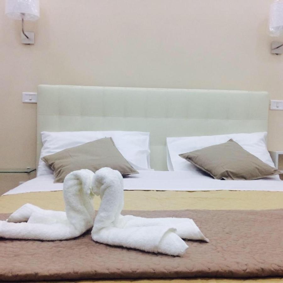 나폴리 Decumani Prestige B&B 외부 사진