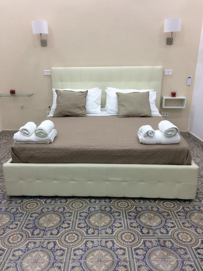 나폴리 Decumani Prestige B&B 외부 사진